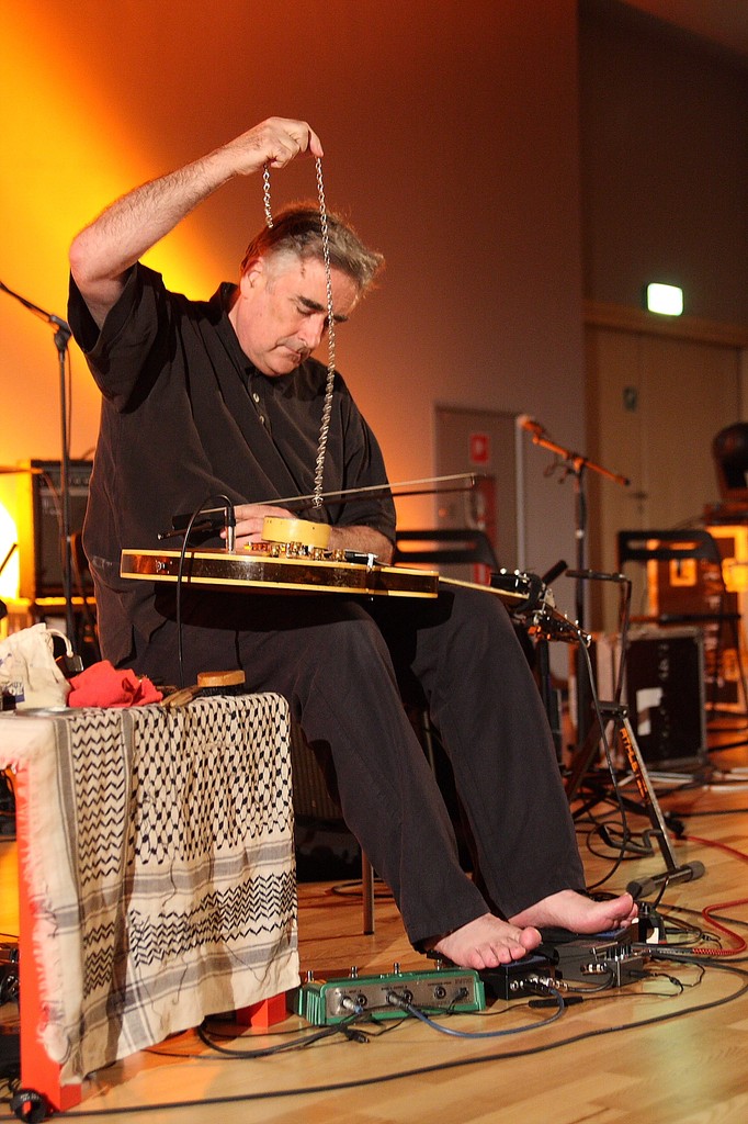 gal/Fred_Frith/_MG_5617.JPG